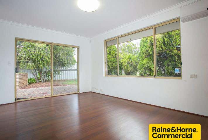88 Farrington Road Leeming WA 6149 - Image 6