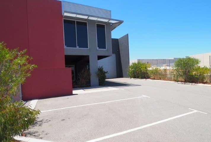 16 Darlot Road Landsdale WA 6065 - Image 5