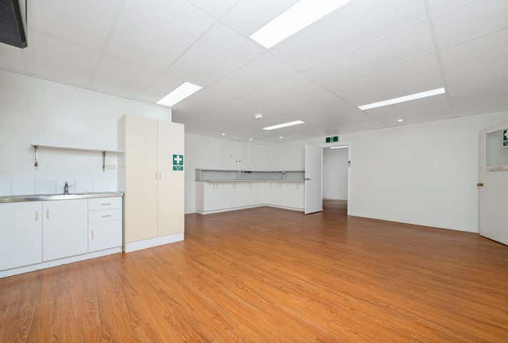 4/40-42 Carmel Street Garbutt QLD 4814 - Image 5