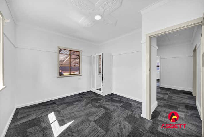 108 RUTHVEN STREET Harlaxton QLD 4350 - Image 11