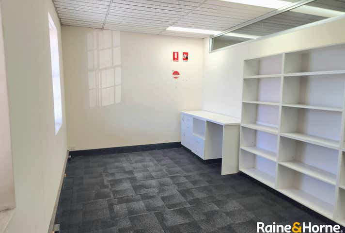 Suite 5, 2-6 Castlereagh Street Penrith NSW 2750 - Image 9