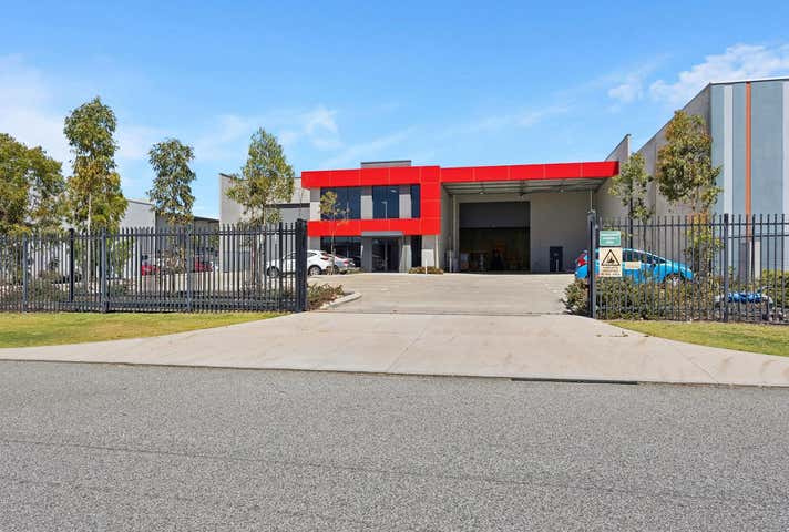 21 Forward St Gnangara WA 6077 - Image 12