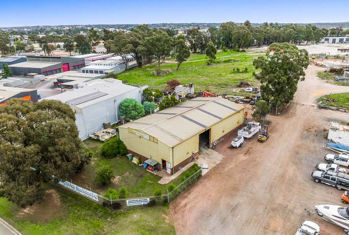 15 & 17 Rohs Road East Bendigo VIC 3550 - Image 13