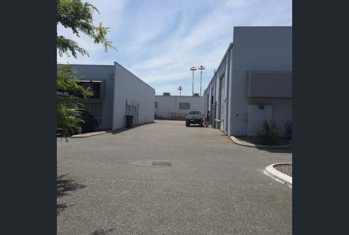 6/14-16 Bannick Court Canning Vale WA 6155 - Image 4