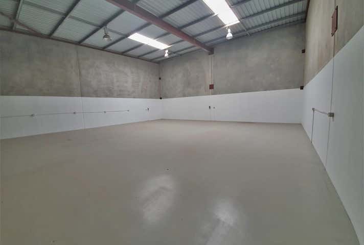 3/10 Dickens Place Armadale WA 6112 - Image 6