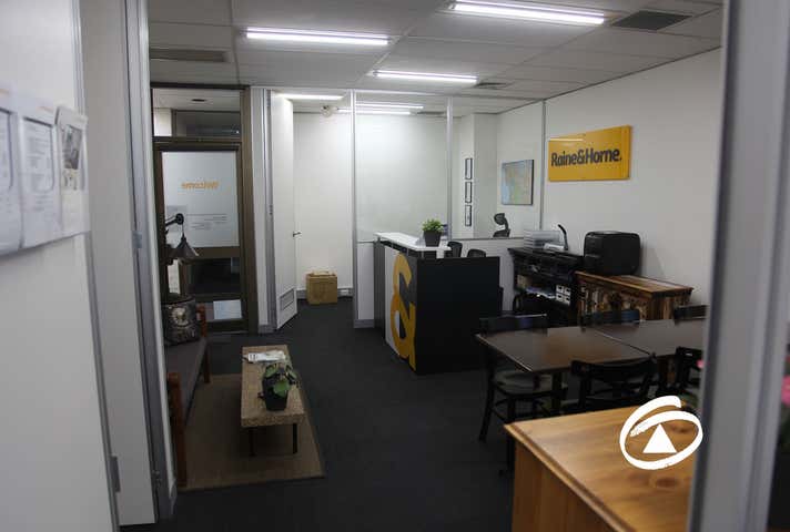 1/6 Gloucester Avenue Berwick VIC 3806 - Image 3