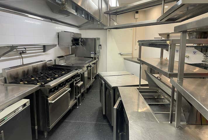 306 Riverside Drive East Perth WA 6004 - Image 9