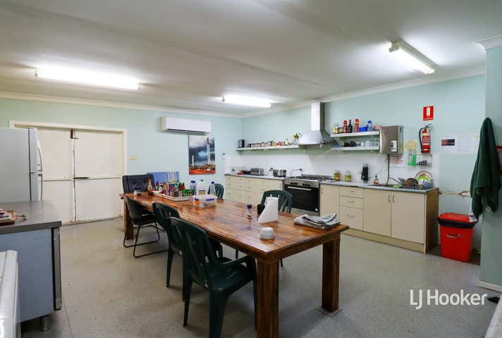 2 Fleming Drive Roma QLD 4455 - Image 14