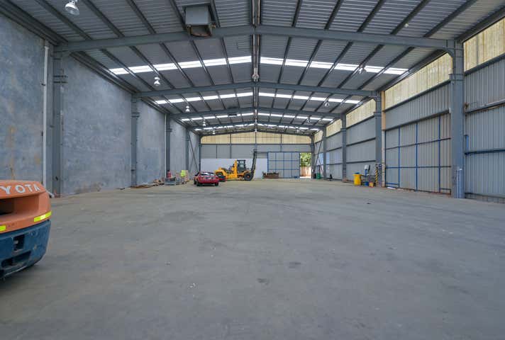 19 Church Road Maddington WA 6109 - Image 8