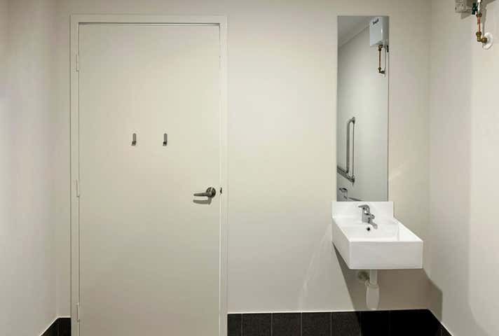 Unit 2, 2 Toynbee Way Port Kennedy WA 6172 - Image 8