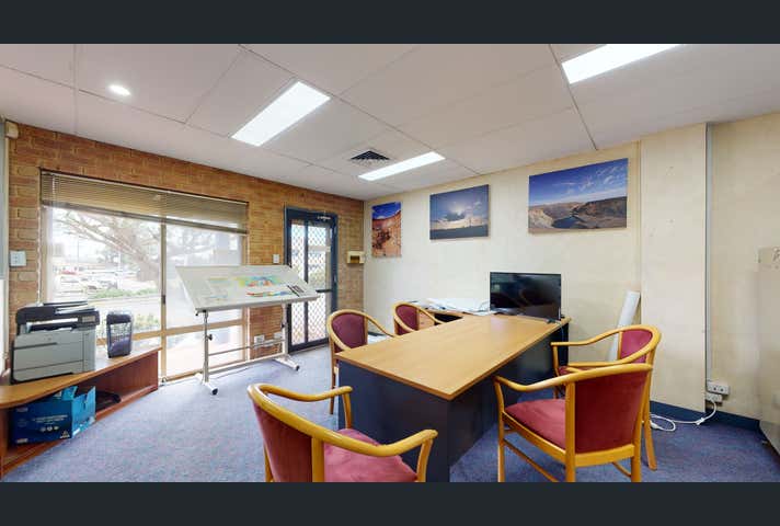1/12 Farrall Road Midvale WA 6056 - Image 4