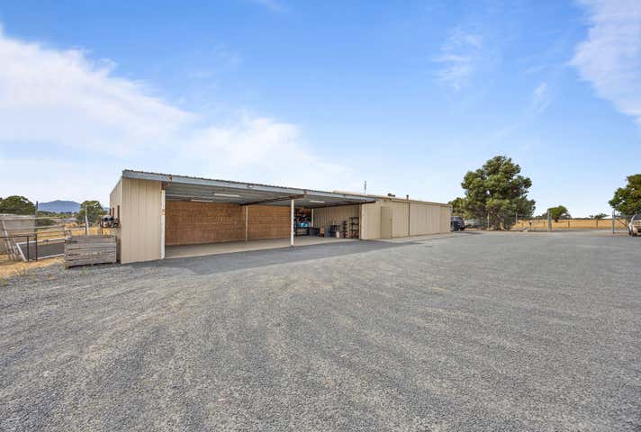 165 Moore Street Ararat VIC 3377 - Image 2