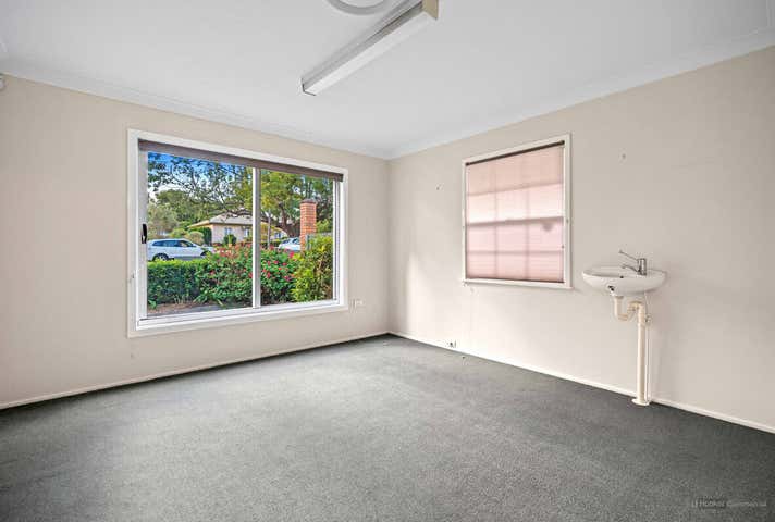 76 Margaret Street East Toowoomba QLD 4350 - Image 12