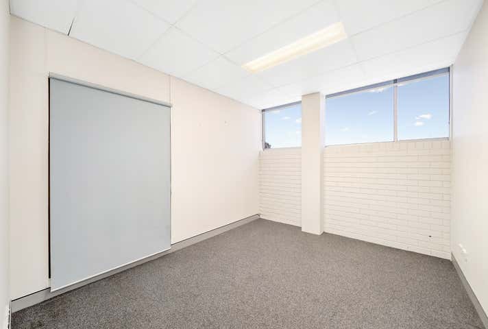 Suite 1 137 Sutton Street Redcliffe QLD 4020 - Image 7