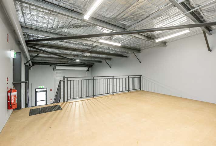 3/6 Portside Crescent Maryville NSW 2293 - Image 2