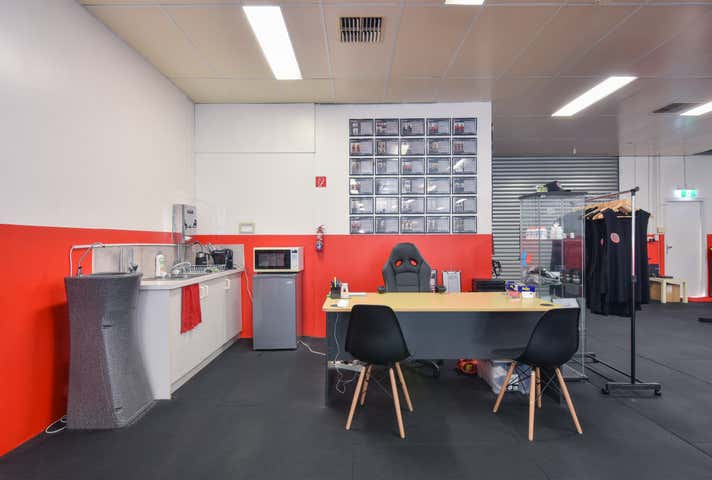 2/103 Dixon Road Rockingham WA 6168 - Image 11