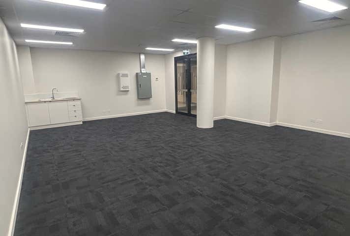 102/425 David Street Albury NSW 2640 - Image 2