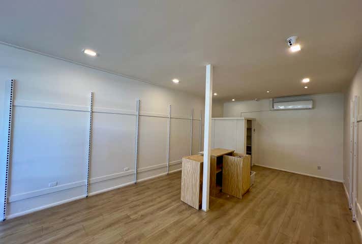 2/86 Main Street Mornington VIC 3931 - Image 3