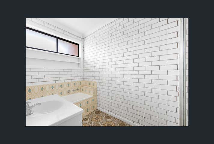 27 The Circle Altona North VIC 3025 - Image 13