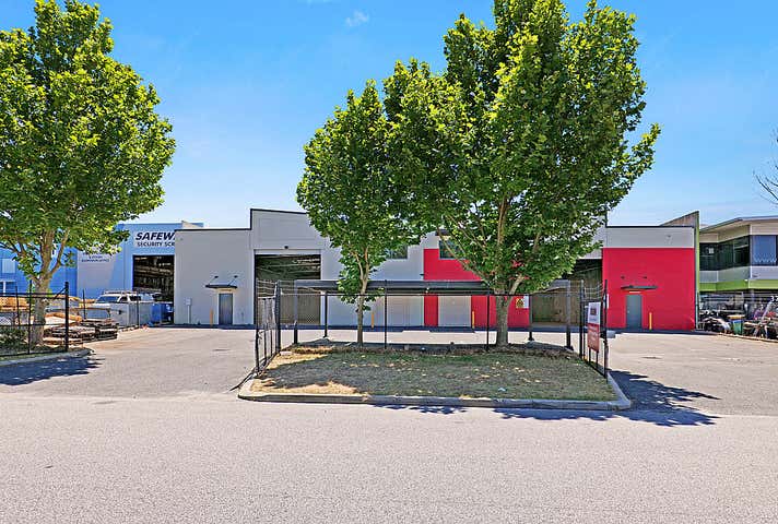 39 Tacoma Circuit Canning Vale WA 6155 - Image 2