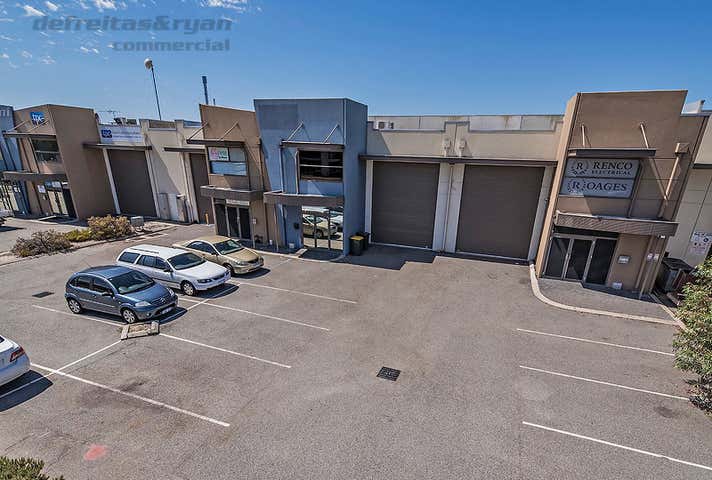 2/11 Blackly Row Cockburn Central WA 6164 - Image 1