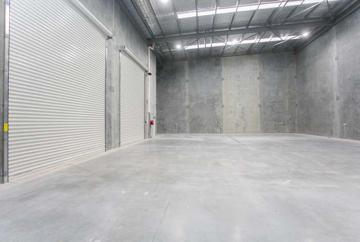 16 Brewer Road Canning Vale WA 6155 - Image 18