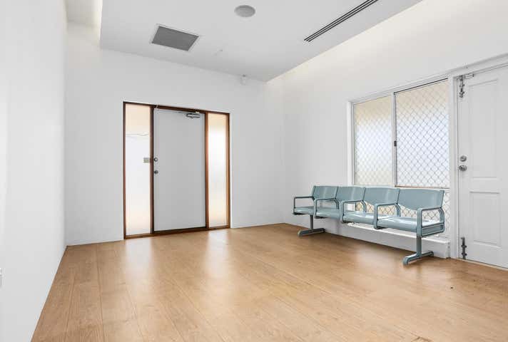 7-9 Grange Dr Cooloongup WA 6168 - Image 8