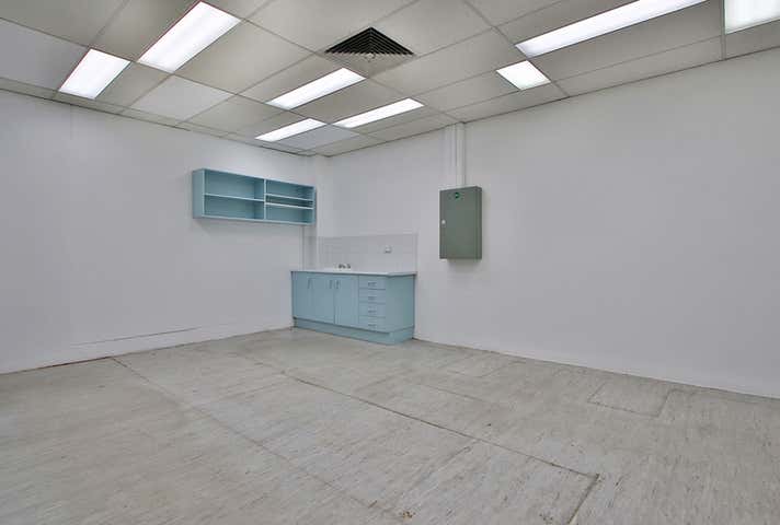 2 Sunrise Drive Greensborough VIC 3088 - Image 5