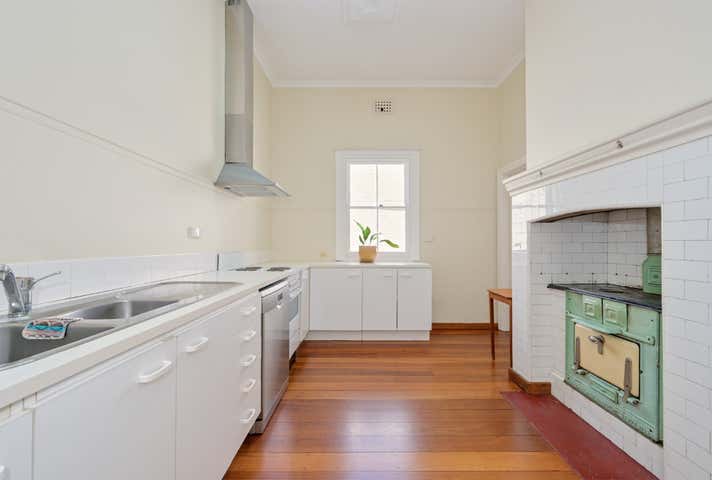 44 McCourt Street West Leederville WA 6007 - Image 17