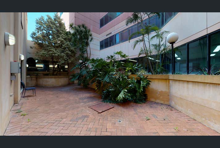 2/9 The Avenue Midland WA 6056 - Image 12