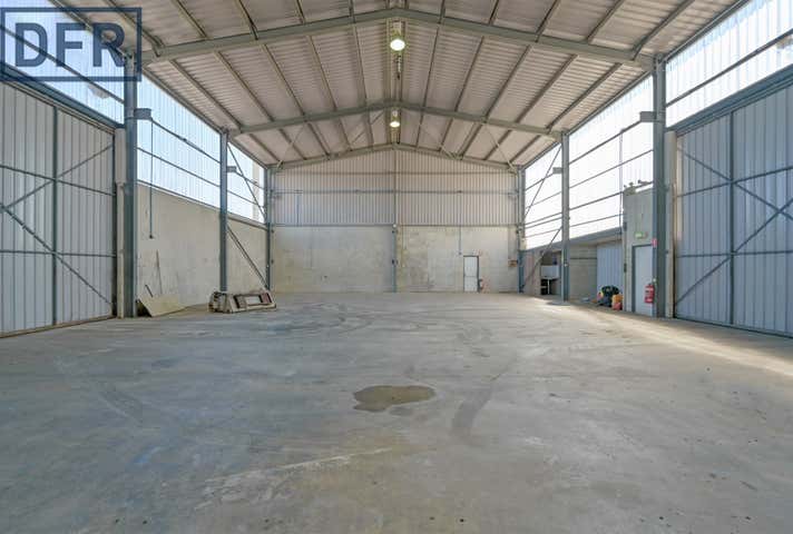 2/30 Ocean Street Kwinana Beach WA 6167 - Image 8