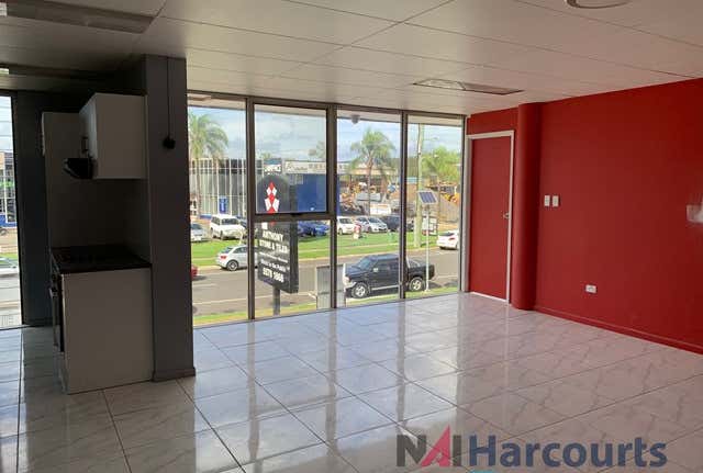 1/10 Lawrence Drive Nerang QLD 4211 - Image 4