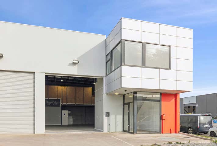 4/14 Birkett Place South Geelong VIC 3220 - Image 1