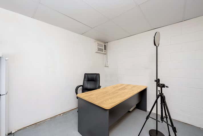 1/36-40 Ingham Road West End QLD 4810 - Image 7