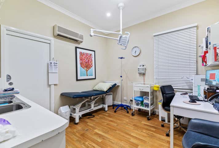 15 Belmore Road Lorn NSW 2320 - Image 5