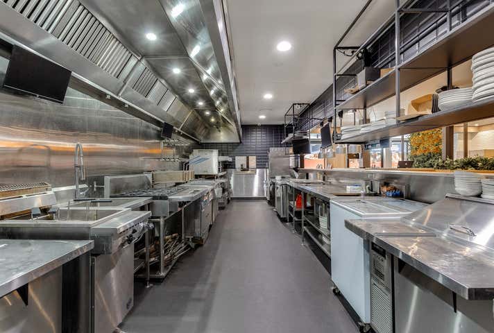 2/470-486 Ruthven Street Toowoomba City QLD 4350 - Image 2