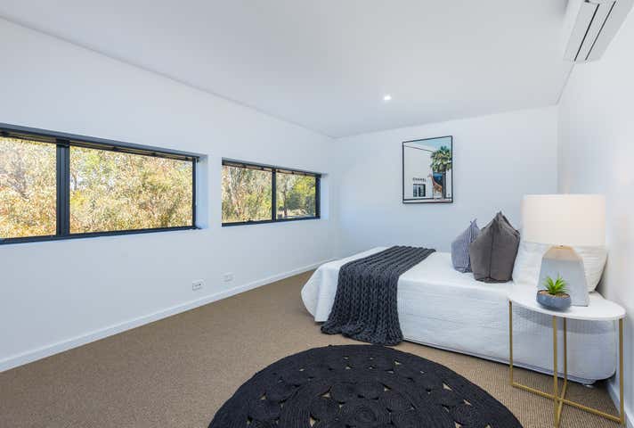 47 Caroline Retreat Henley Brook WA 6055 - Image 10
