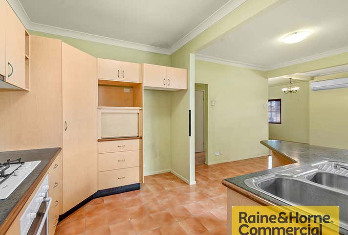 454 Rode Road Chermside QLD 4032 - Image 8