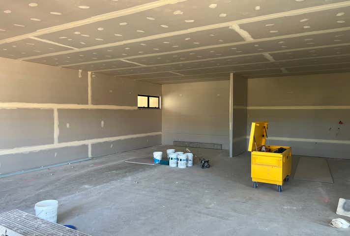 82 Leicester Street Coorparoo QLD 4151 - Image 5