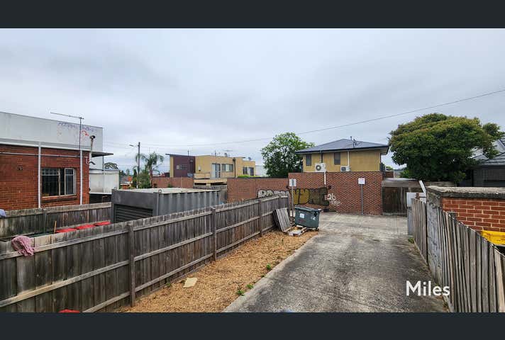 28 Tunstall Square Doncaster East VIC 3109 - Image 9