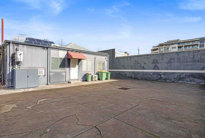 102 Cambridge Street West Leederville WA 6007 - Image 23