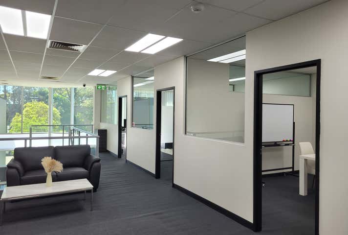 4/12 Chaplin Drive Lane Cove NSW 2066 - Image 6