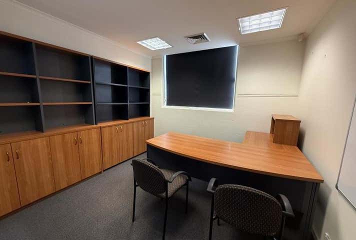 2/497 Smollett Street Albury NSW 2640 - Image 6