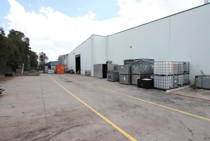 Unit 1, 1-5 Broadhurst Road Ingleburn NSW 2565 - Image 12