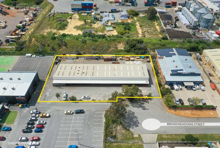 5 Broadmeadows Street Bibra Lake WA 6163 - Image 1