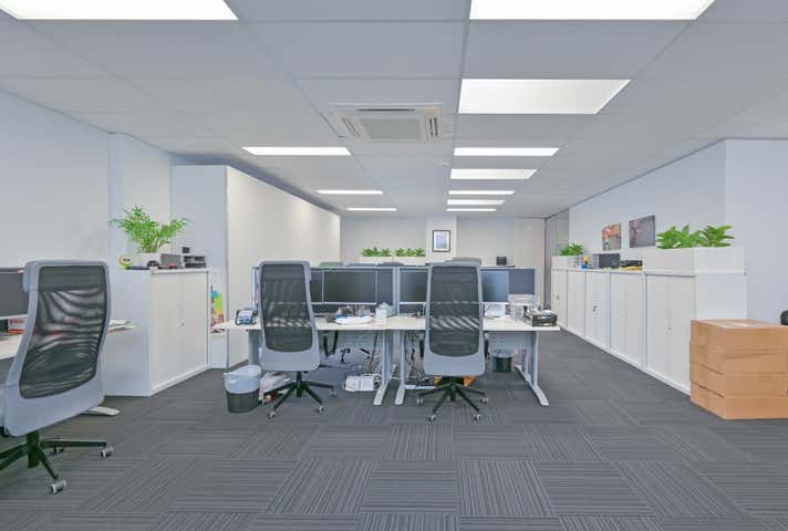 6/1 Merino Entrance Cockburn Central WA 6164 - Image 10