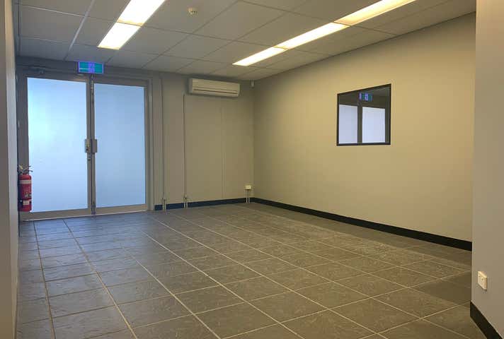 9 Bushby Street Bellevue WA 6056 - Image 6