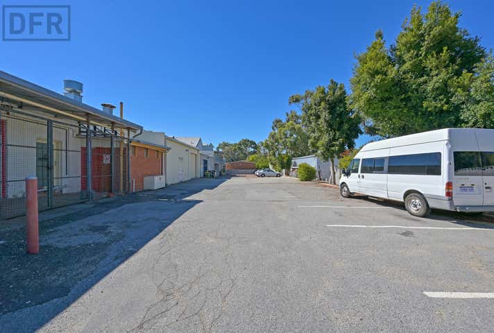 201 South Street Beaconsfield WA 6162 - Image 12