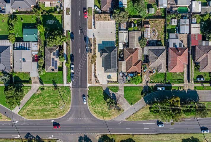 301 South Gippsland Highway Cranbourne VIC 3977 - Image 3