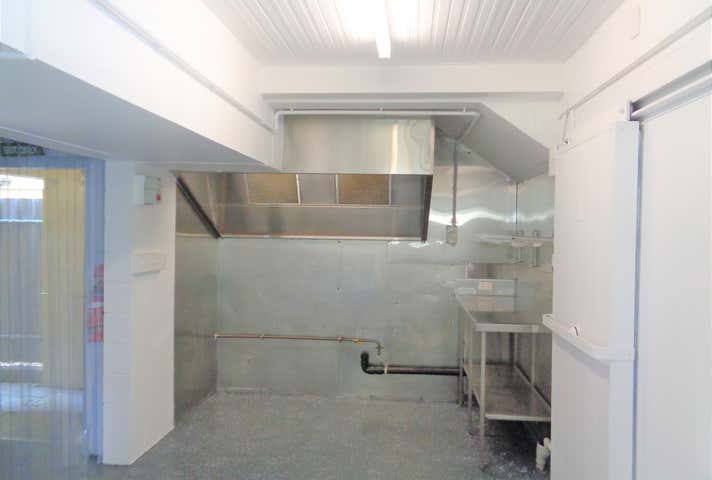 238 Draper Street Parramatta Park QLD 4870 - Image 3